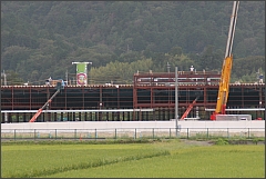 �Γ�s�̃C�I���^�E���A8��27���B�e